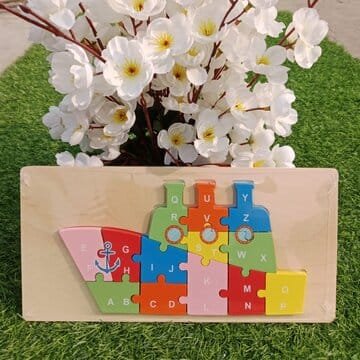 Jigsaw puzzle ship